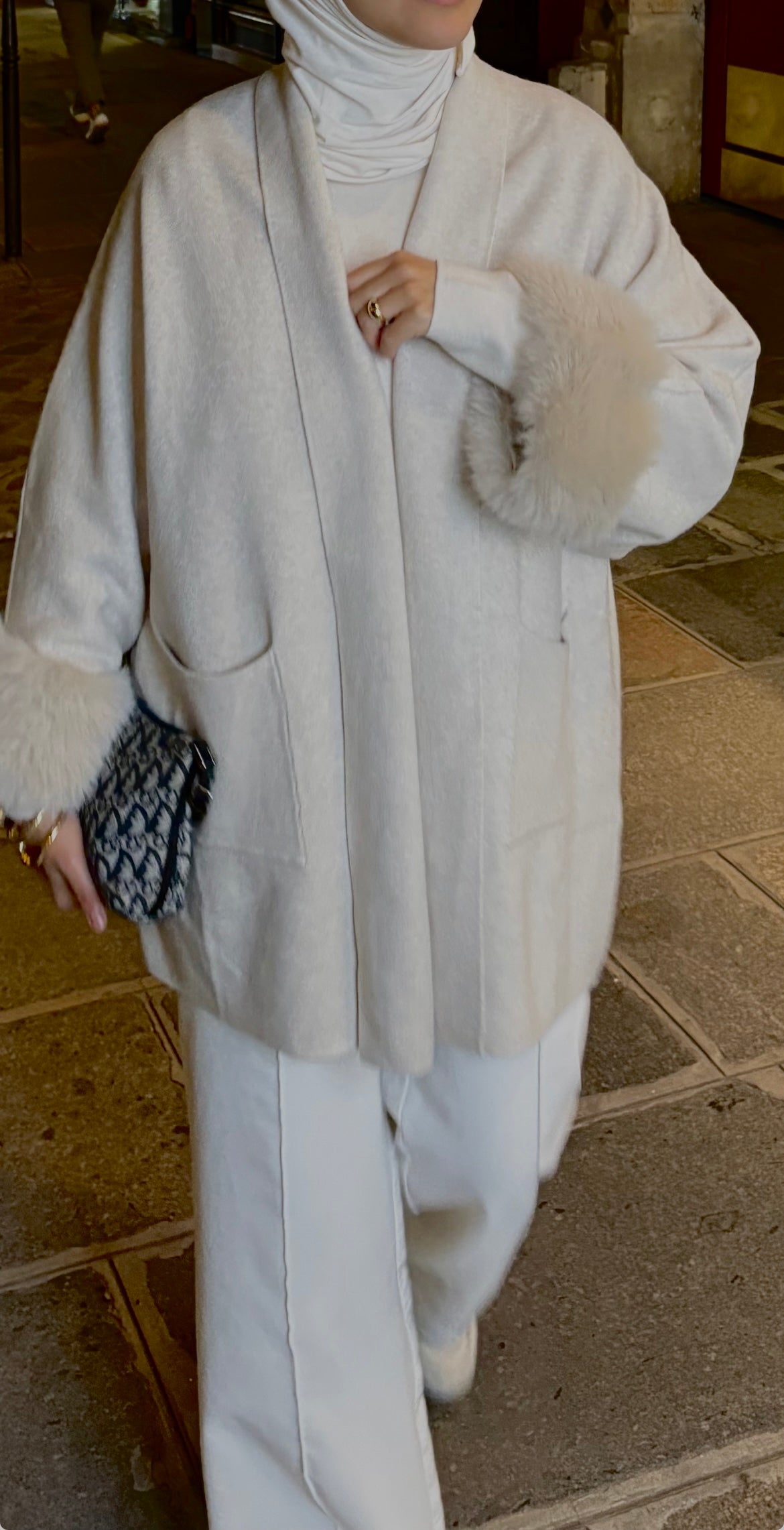 Veste en fourrure beige