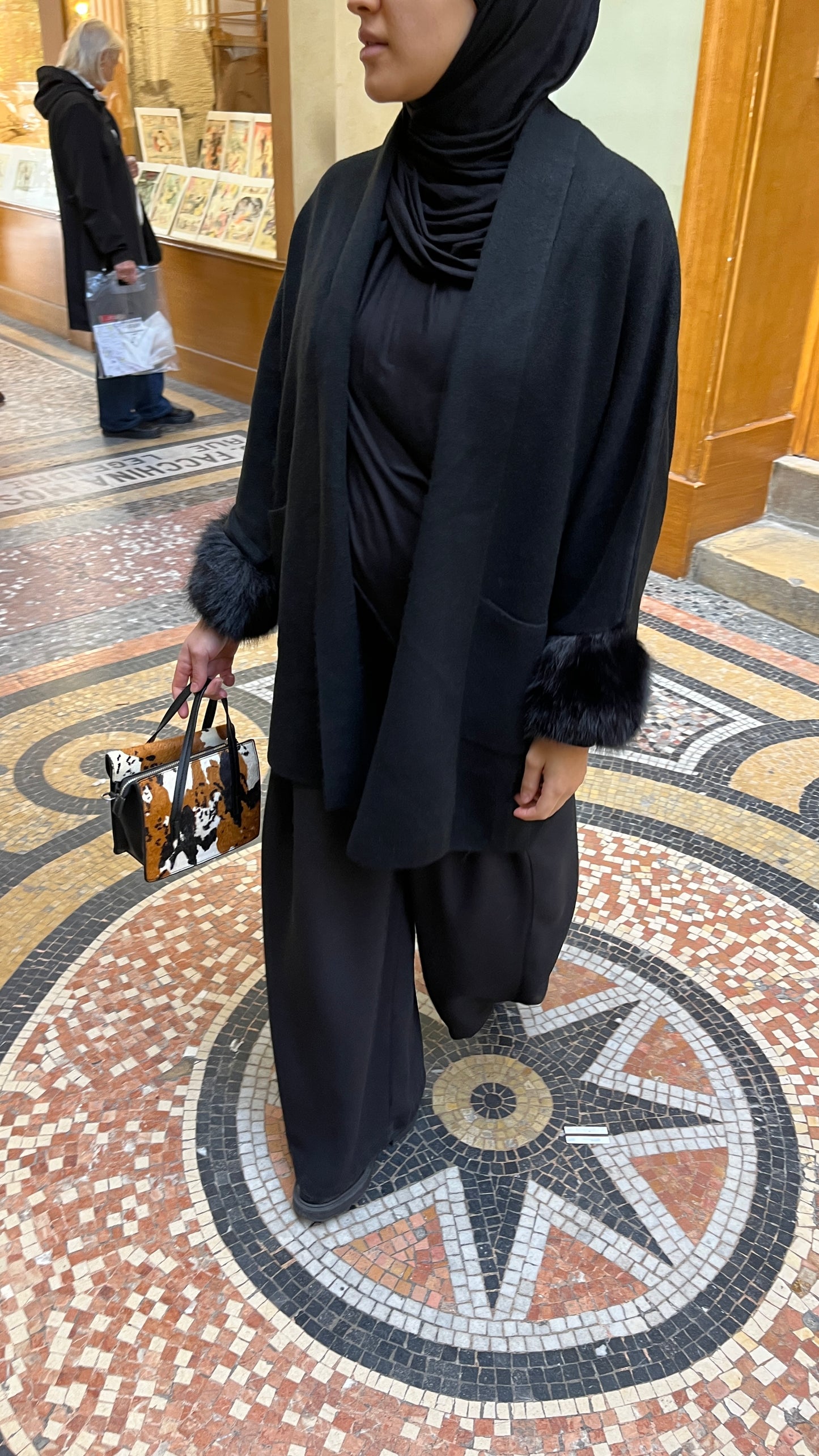 Veste en fourrure noir