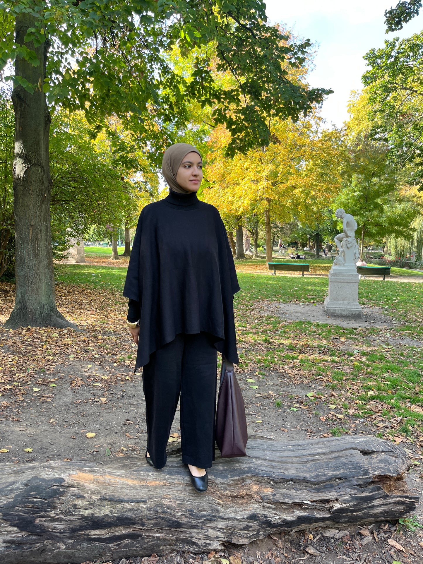 Ensemble poncho noir