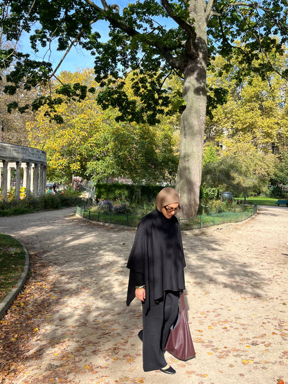Ensemble poncho noir